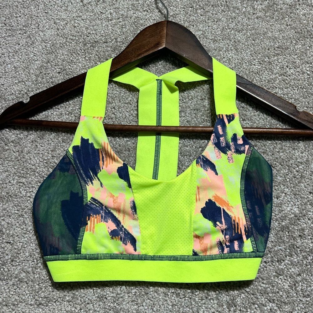 REVOLVE Maaji T Back Athletic Sports Bra Neon green Size Small